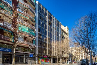 Plus de détails pour Carrer D'aragó, 141, Barcelone - Bureau à louer