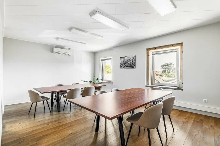 Bureau dans Meyzieu à louer - Photo intérieure – Image 2 sur 3