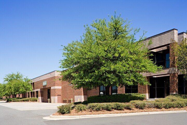 1500 Continental Blvd, Charlotte, NC à louer - Photo de l’immeuble – Image 2 sur 3