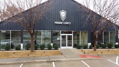 2230 Joe Field Rd, Dallas, TX à louer Photo de l’immeuble– Image 1 sur 21