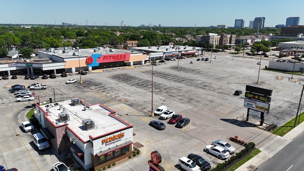 11312 Westheimer Rd, Houston, TX à louer - Photo de l’immeuble – Image 2 sur 8