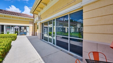 12335-12457 Hagen Ranch Rd, Boynton Beach, FL à louer Photo de l’immeuble– Image 1 sur 26