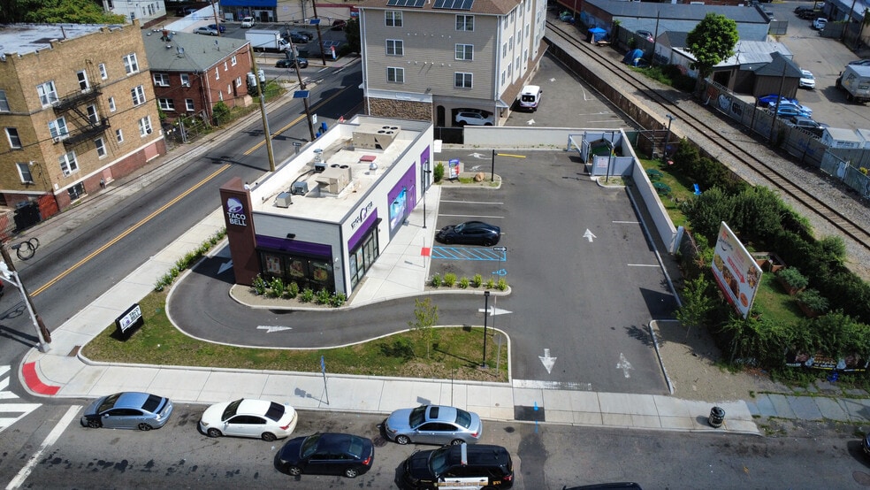 443-451 Broadway, Paterson, NJ à vendre - Photo de l’immeuble – Image 3 sur 8