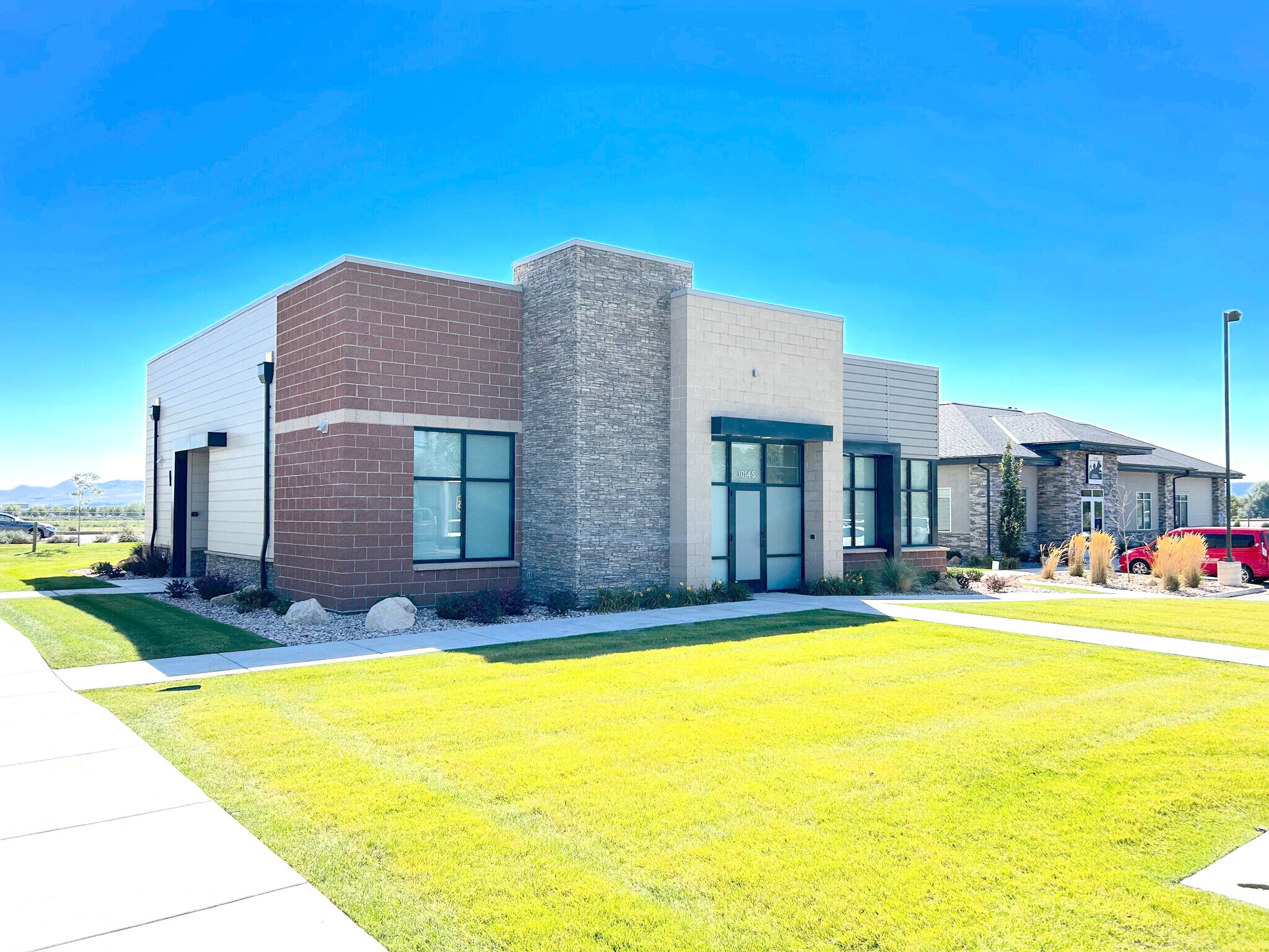 1014 S 1100 W, Lehi, UT à louer Photo principale– Image 1 sur 25