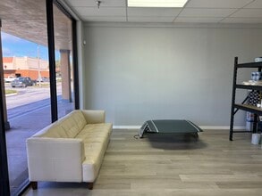 5180 W Atlantic Ave, Delray Beach, FL à louer Photo intérieure– Image 2 sur 6