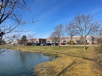Plus de détails pour 473 W Army Trail Rd, Bloomingdale, IL - Médical à louer