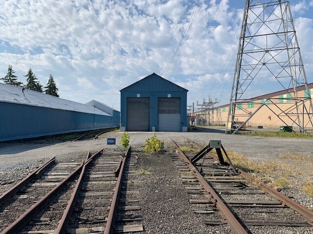 2301 Duss Ave, Ambridge, PA à louer Photo intérieure– Image 1 sur 2