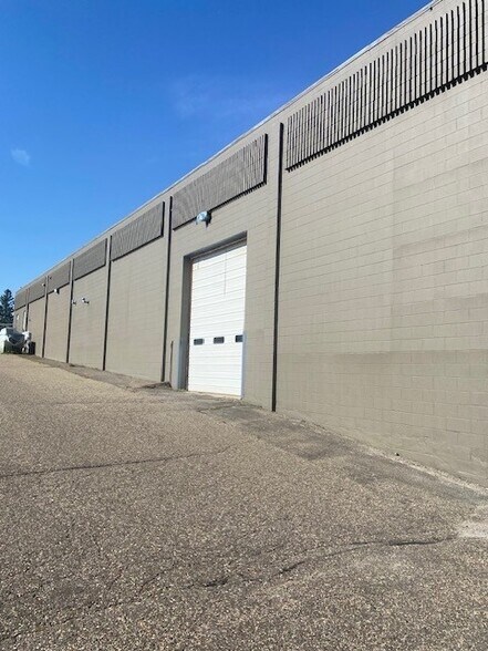 3314-3320 Terminal Dr, Eagan, MN à louer - Photo de l’immeuble – Image 3 sur 5