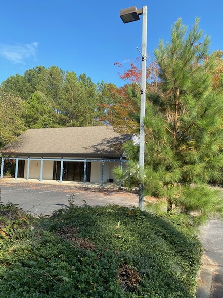 1231 Stamp Creek Landing rd, Seneca, SC à louer - Photo de l’immeuble – Image 2 sur 14