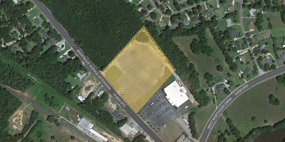 2042 Montague Avenue Ext, Greenwood, SC à vendre - Photo principale – Image 1 sur 1