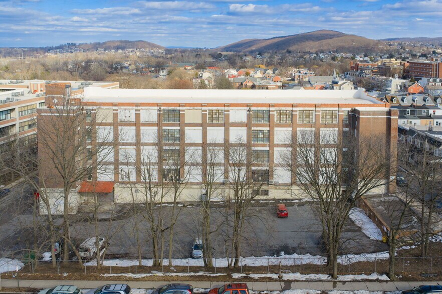 747-763 Pittston St, Allentown, PA à vendre - Photo de l’immeuble – Image 3 sur 40