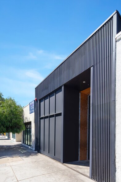 1485 W Sunset Blvd, Los Angeles, CA à louer - Photo de l’immeuble – Image 3 sur 8
