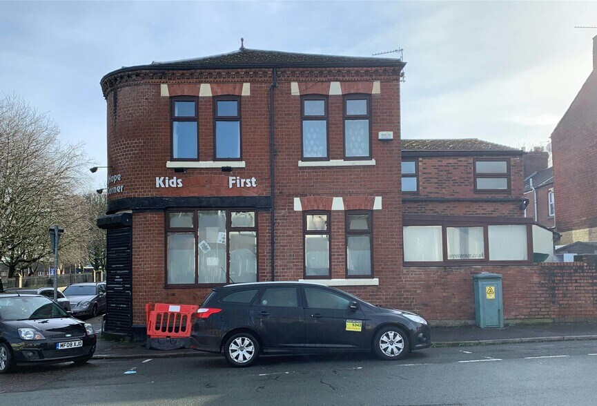139 Church St, Runcorn à vendre - Photo de l’immeuble – Image 2 sur 7
