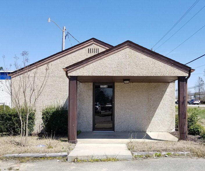 937 N Brightleaf Blvd, Smithfield, NC à vendre - Photo de l’immeuble – Image 3 sur 7