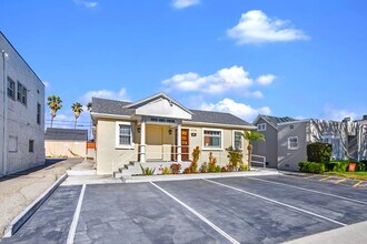 414 N Larchmont Blvd, Los Angeles, CA à louer Photo de l’immeuble– Image 2 sur 8