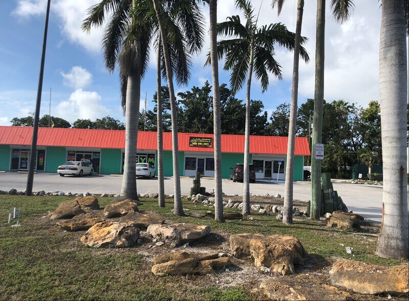 105910 Overseas Hwy, Key Largo, FL à louer - Photo de l’immeuble – Image 2 sur 6