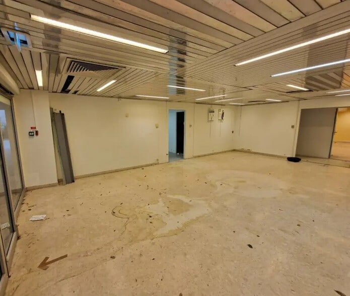 Bureau dans Nice à vendre - Photo de l’immeuble – Image 1 sur 9