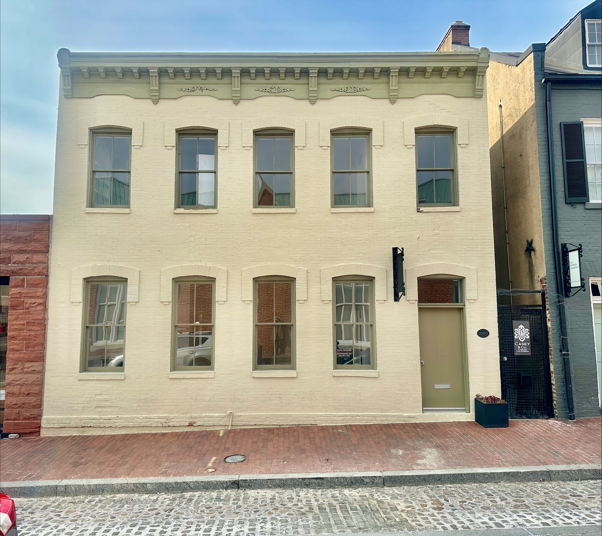1054 Potomac St NW, Washington, DC à louer Photo de l’immeuble– Image 1 sur 15