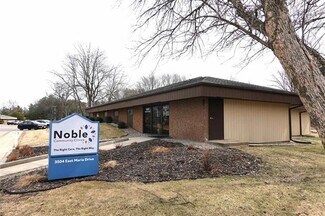 Plus de détails pour 3504 E Maria Dr, Stevens Point, WI - Bureau à vendre