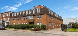 Plus de détails pour 51 Bishopric, Horsham - Bureau à louer