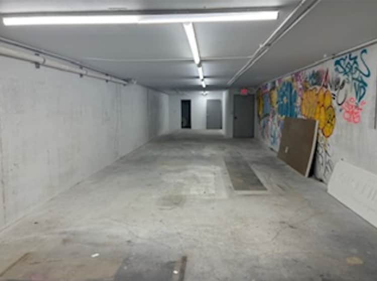 475 Willis Ave, Williston Park, NY à louer - Photo intérieure – Image 2 sur 2
