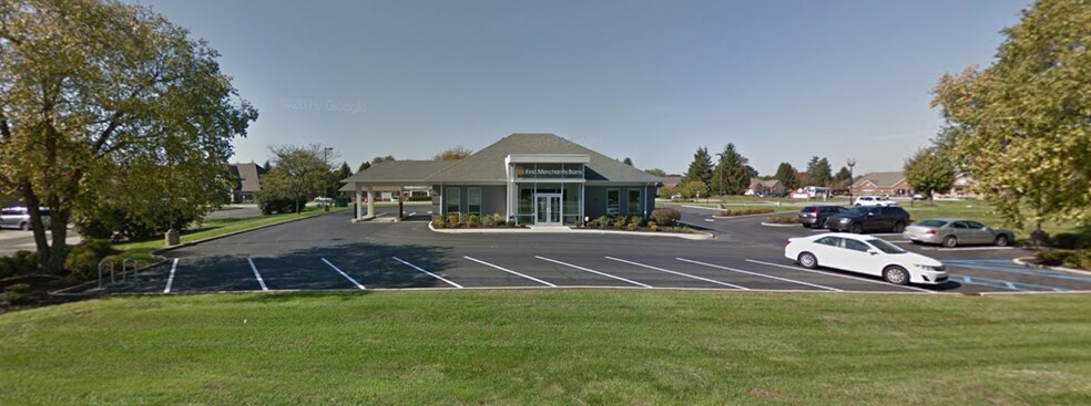 11991 Fishers Crossing Dr, Fishers, IN à vendre - Photo de l’immeuble – Image 3 sur 5
