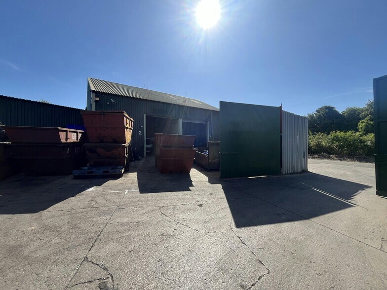 Common Rd, Evesham à vendre - Photo de l’immeuble – Image 2 sur 3