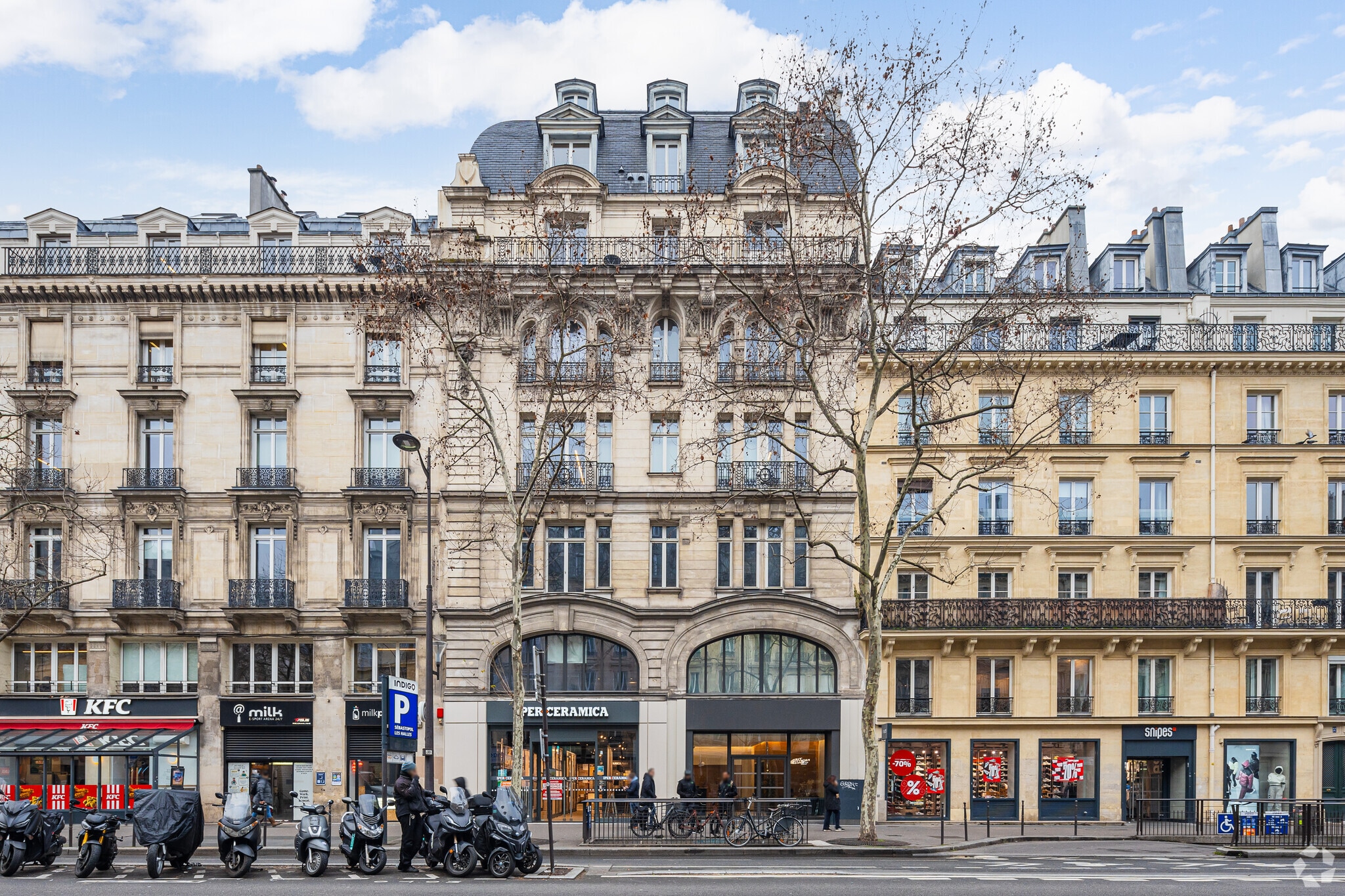 35 Boulevard De Sébastopol, Paris à louer Photo principale– Image 1 sur 7