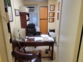 200 W 20th St, New York, NY à louer Photo intérieure– Image 2 sur 8