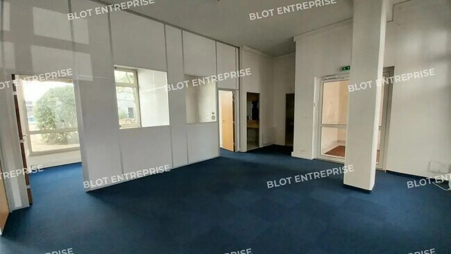 Plus de détails pour 2 Rue Crucy, Nantes - Bureau à vendre
