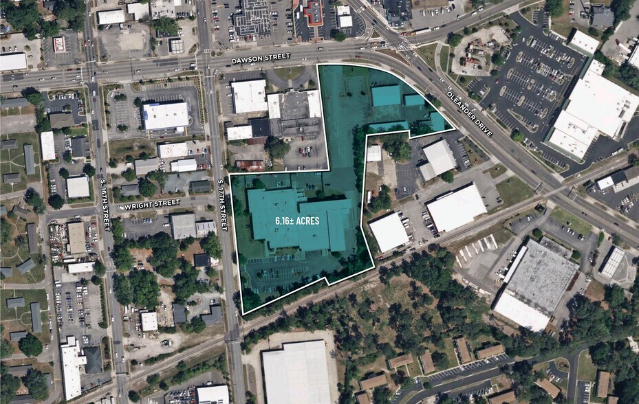 Oleander Campus and Campus 1003 portefeuille de 5 biens à vendre sur LoopNet.fr - Photo de l’immeuble – Image 1 sur 4