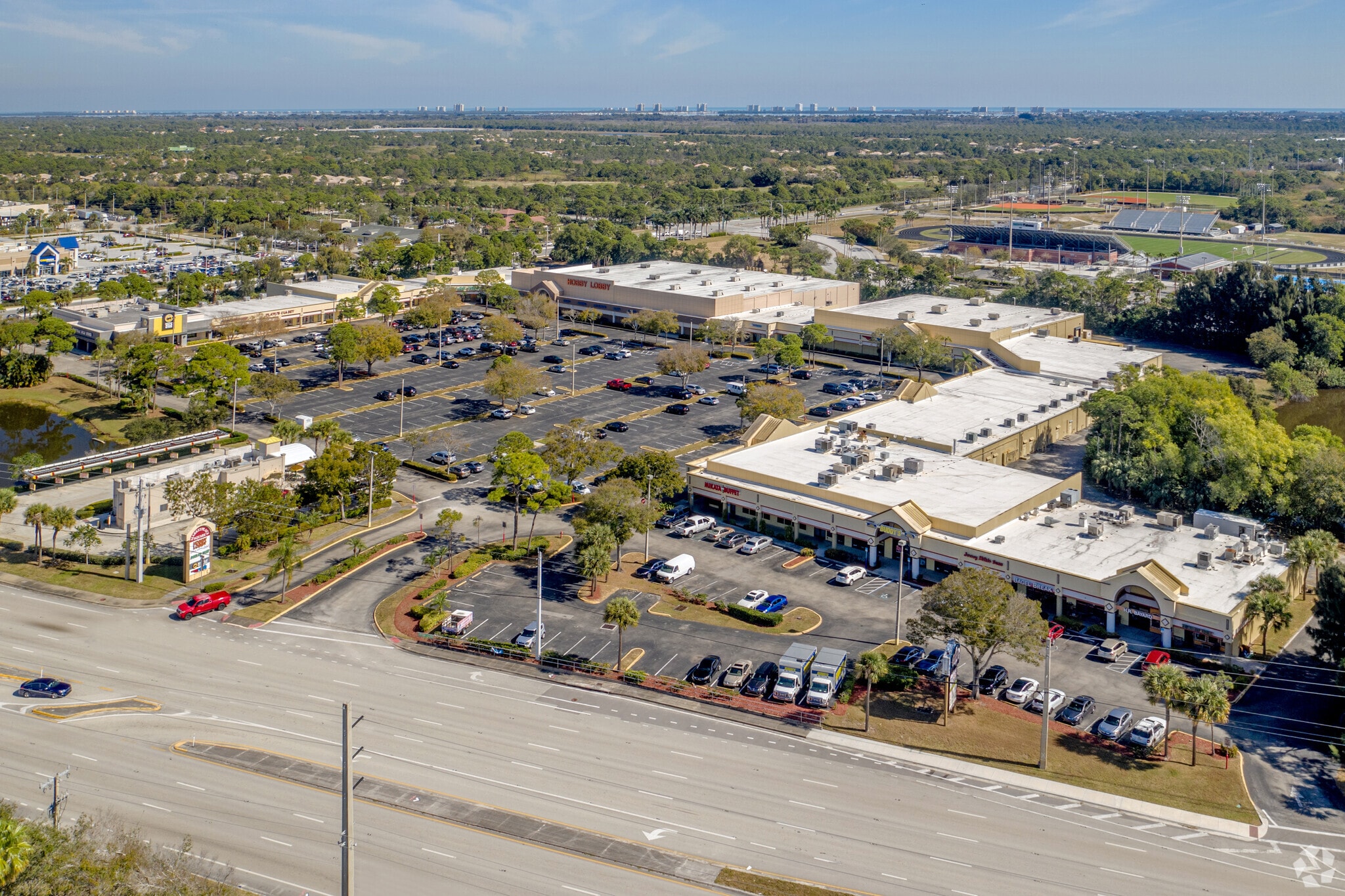 3181-3299 NW Federal Hwy, Jensen Beach, FL à louer Photo principale– Image 1 sur 8