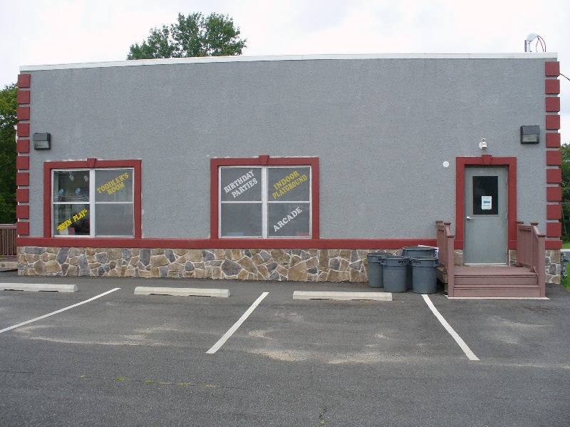 410 Guest Ave, Swedesboro, NJ à vendre Photo principale– Image 1 sur 41