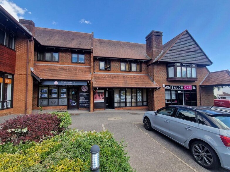 Grassmere Way, Waterlooville à louer - Photo de l’immeuble – Image 2 sur 4