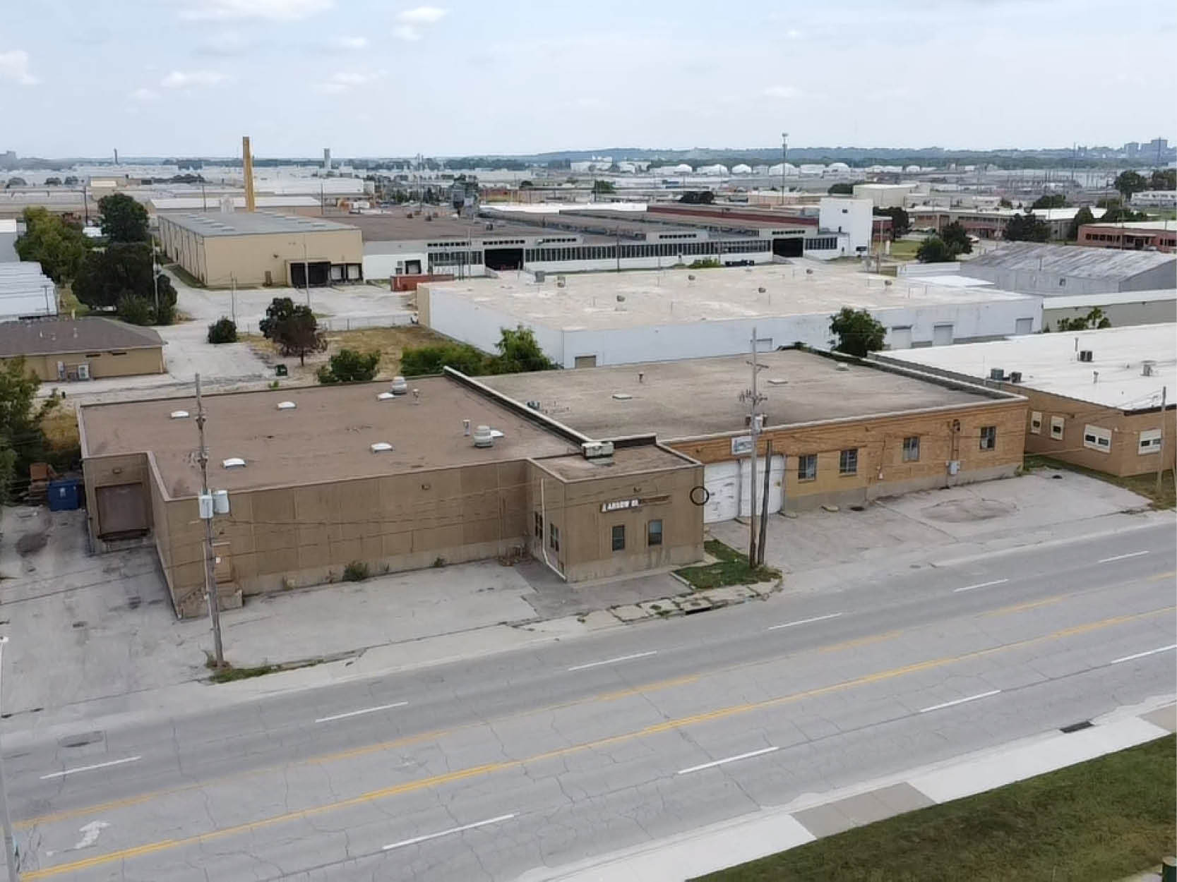3255 N 7th St Tfwy, Kansas City, KS à vendre Photo de l’immeuble– Image 1 sur 2