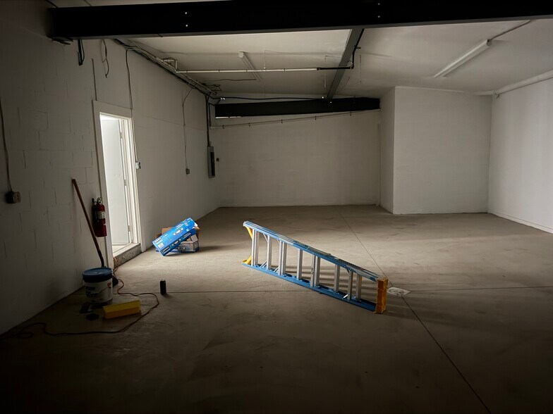620 Ambridge Ave, Ambridge, PA à louer - Photo de l’immeuble – Image 3 sur 6