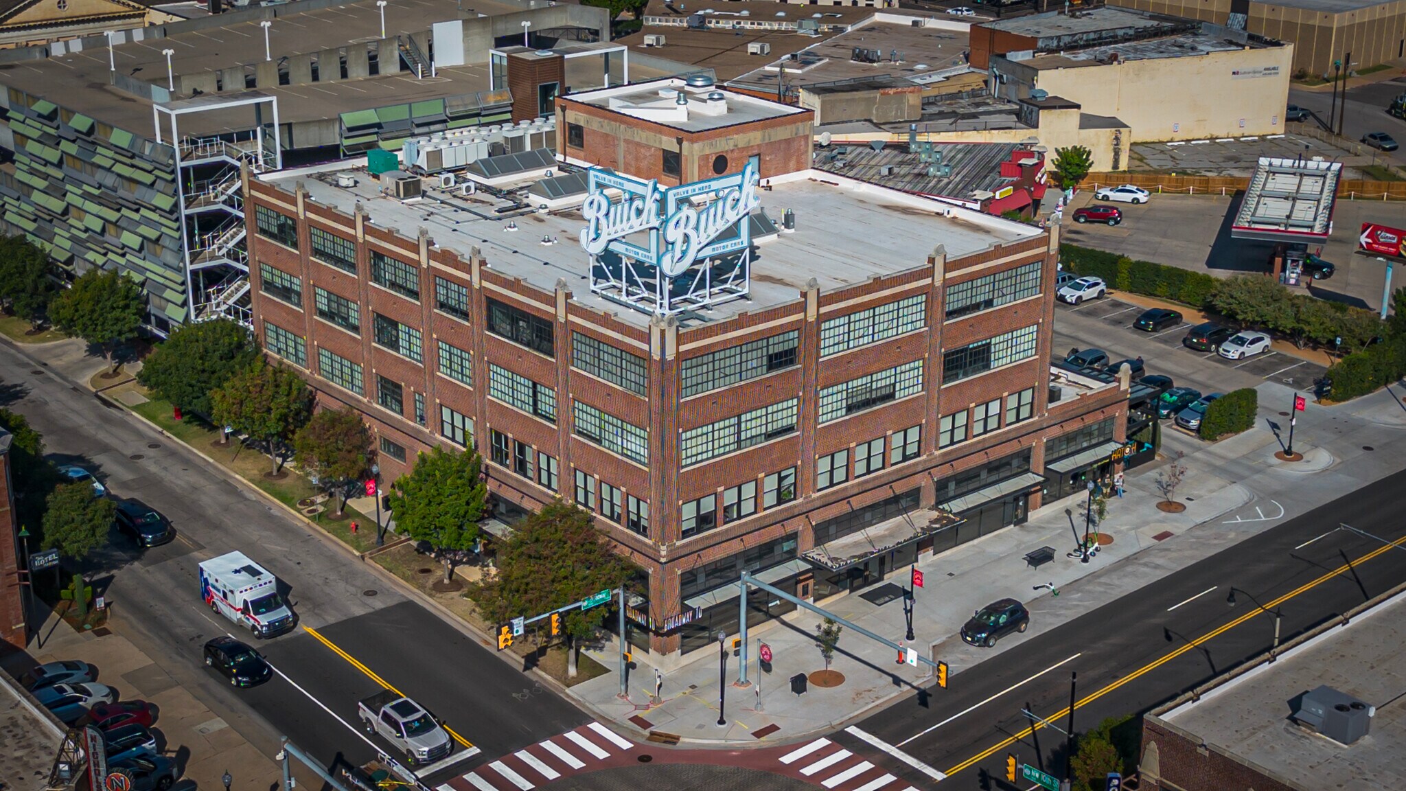 1101 N Broadway Ave, Oklahoma City, OK à louer Photo de l’immeuble– Image 1 sur 26