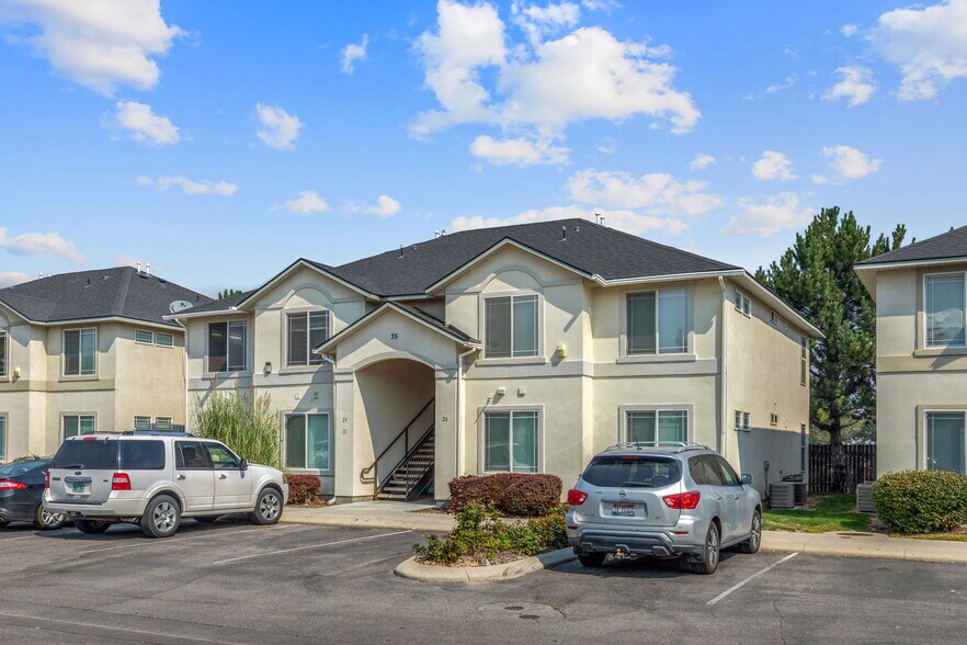 1805 E Overland Rd, Meridian, ID à vendre - Photo de l’immeuble – Image 2 sur 11