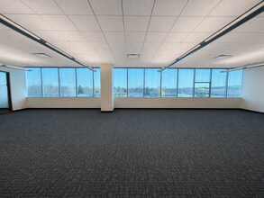 2601 W Beltline Hwy, Madison, WI à louer Photo intérieure– Image 1 sur 4