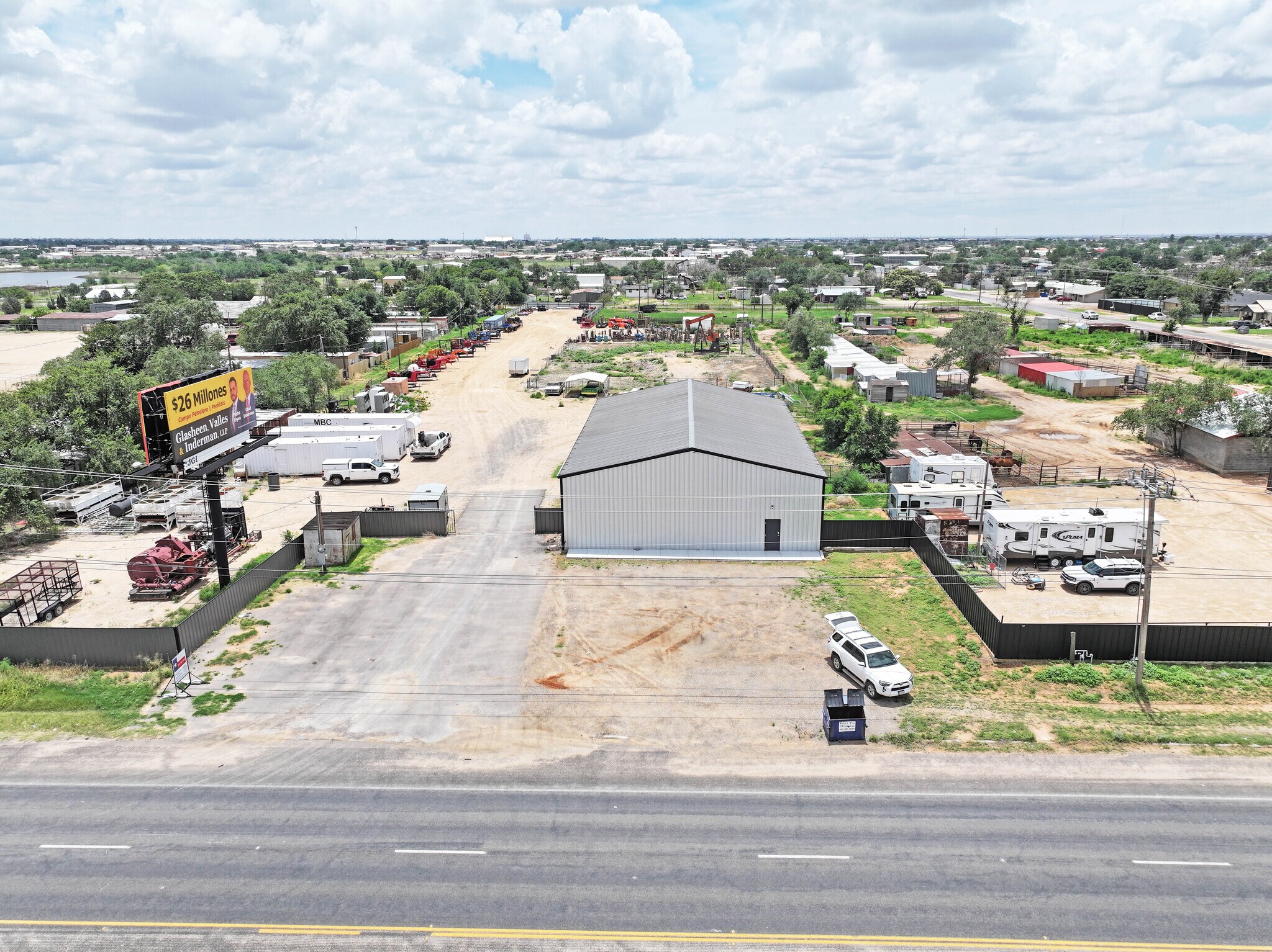411 Yukon rd, Odessa, TX à louer Aérien– Image 1 sur 45