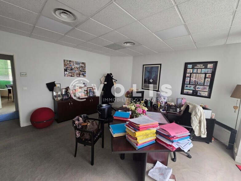 Bureau dans Evry Courcouronnes à vendre - Photo intérieure – Image 2 sur 15