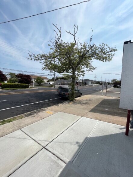 2005 Park St, Atlantic Beach, NY à vendre - Photo de l’immeuble – Image 2 sur 43