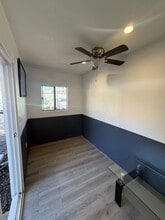 17035 Sierra Hwy, Santa Clarita, CA à louer Photo intérieure– Image 2 sur 3