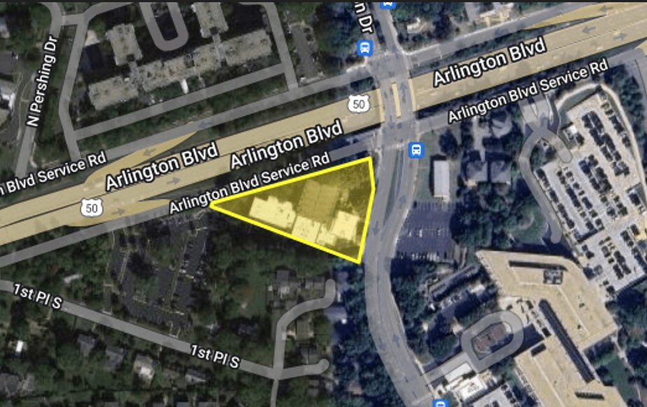 4444 Arlington Blvd, Arlington, VA à louer - Photo principale – Image 1 sur 11