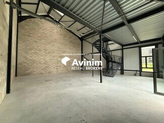 Plus de détails pour Industriel/Logistique à louer