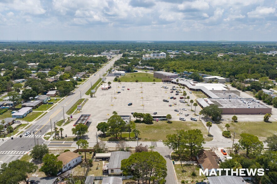 1208-1234 Dixon Blvd, Cocoa, FL à vendre - Photo de l’immeuble – Image 2 sur 5