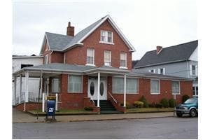 701 4th Ave, Ford City, PA à vendre - Photo de l’immeuble – Image 3 sur 10