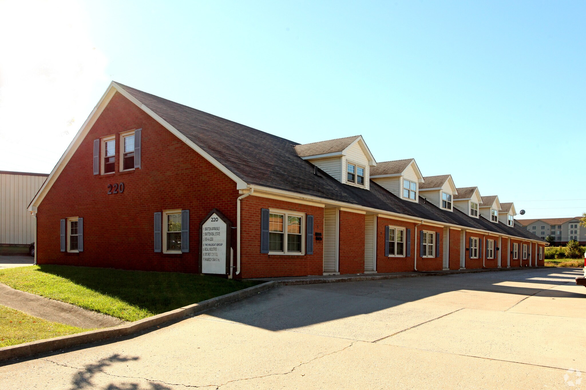 220 Big Run Rd, Lexington, KY à louer Photo principale– Image 1 sur 27