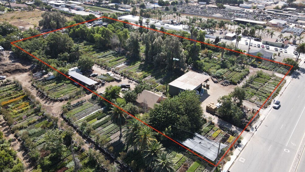 5606 Etiwanda Ave, Jurupa Valley, CA à vendre - Photo de l’immeuble – Image 3 sur 3