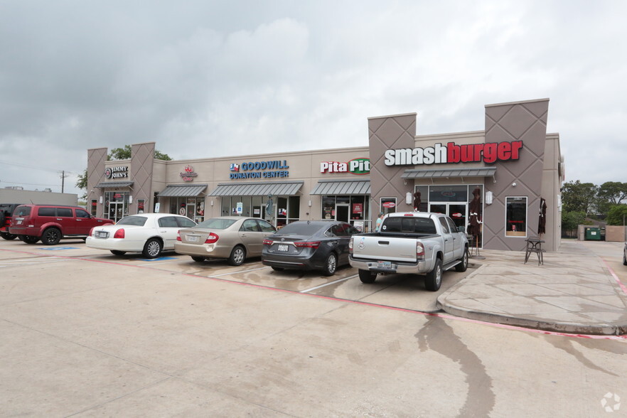 8035 Spencer Hwy, Deer Park, TX à louer - Photo de l’immeuble – Image 2 sur 34